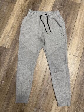 Jordan Grey Heather Fleece Joggers with Black Drawstring Medium